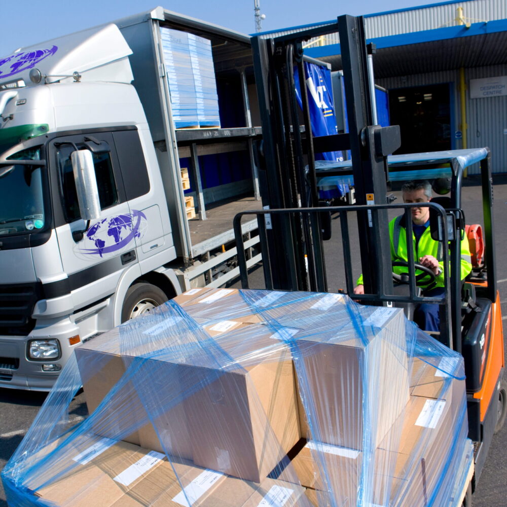 a-slanted-vertical-shot-of-a-worker-driving-and-us-2026-01-11-08-42-04-utc (1)